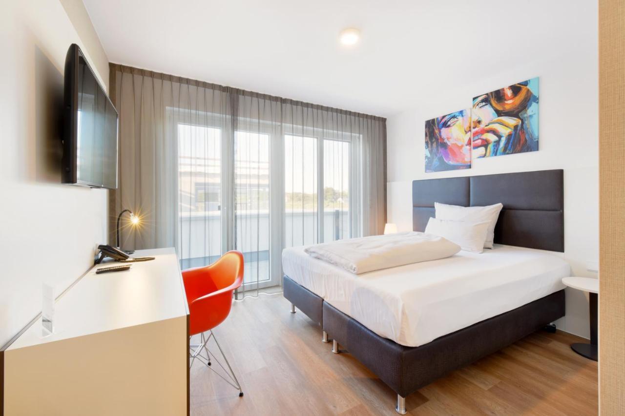 K-Apart Hotel & Boardinghouse Hürth Екстериор снимка