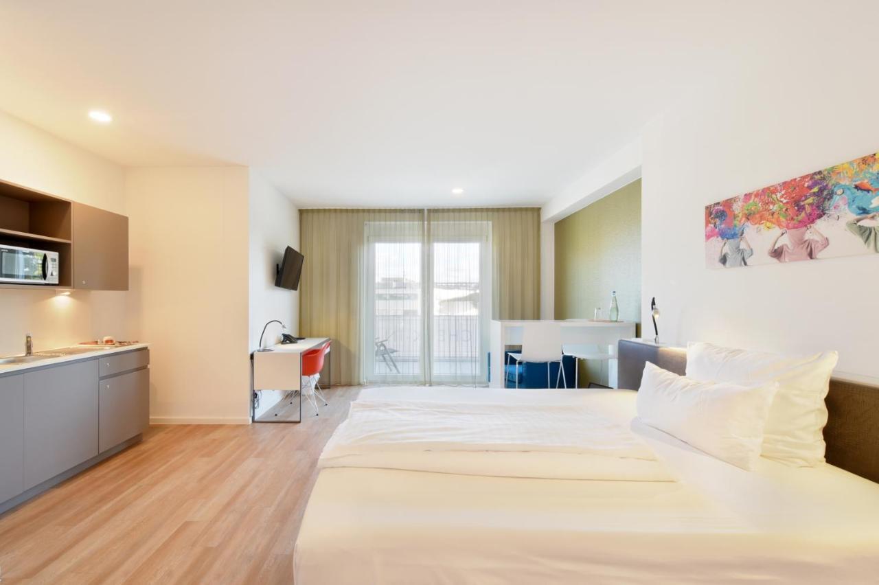 K-Apart Hotel & Boardinghouse Hürth Екстериор снимка